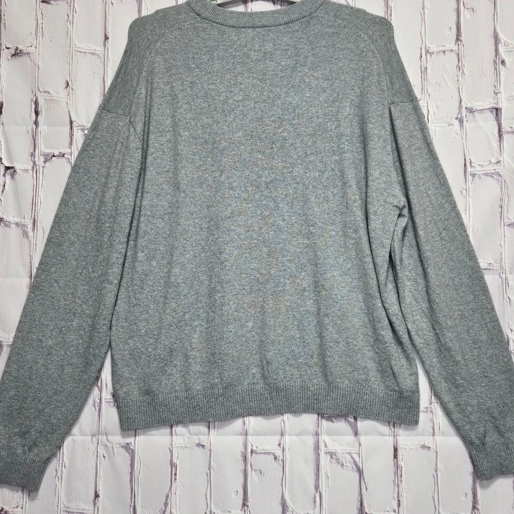 Abercrombie & Fitch Men Sz M Gray Crewneck Viscose Blend Knit Sweater Drop Shoul